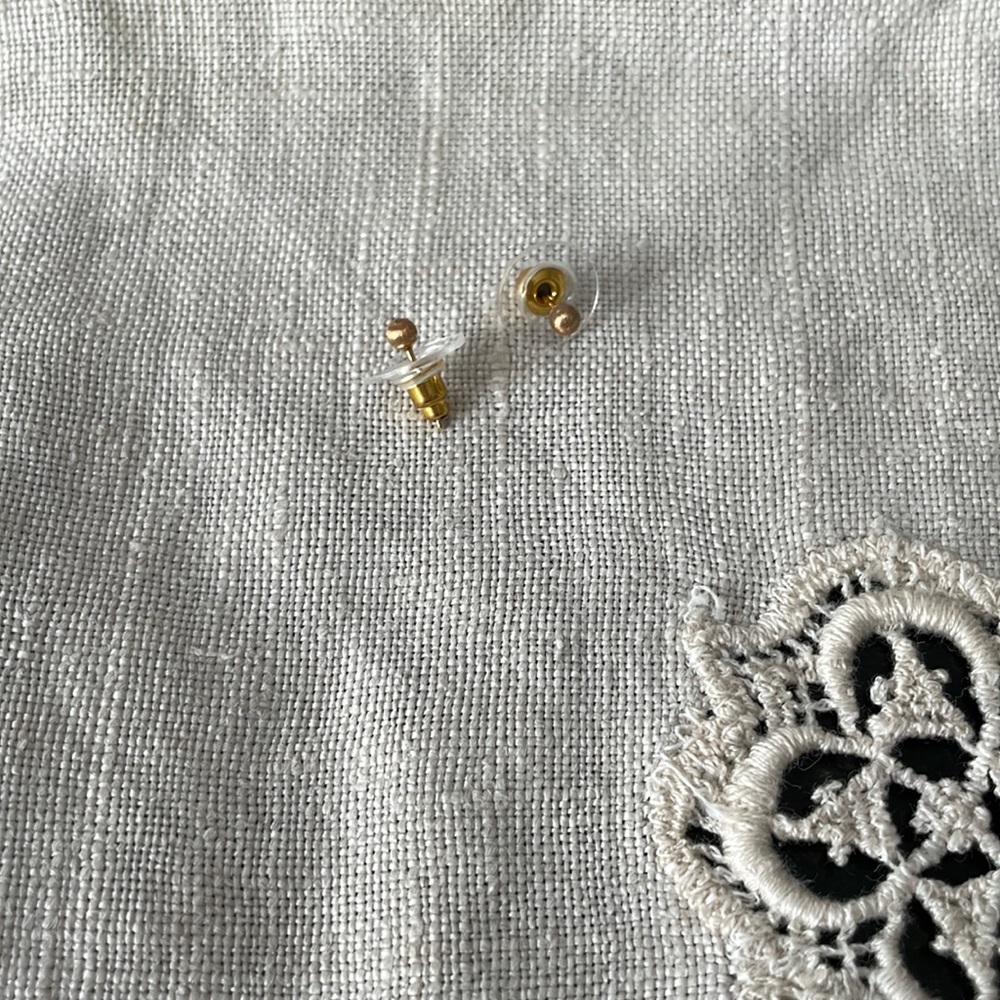 14kt rose brushed gold studs.
